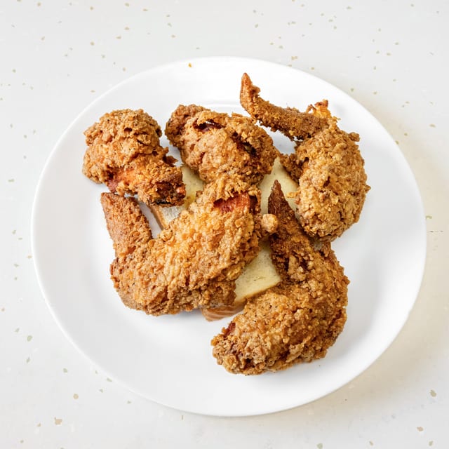 Fried Party Wings.